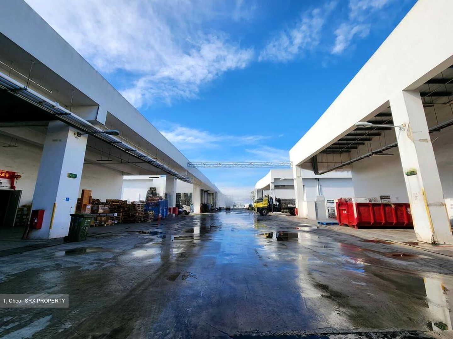 North Spring Bizhub (D27), Factory #632332751